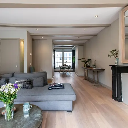 Haarlemmerstraat Penthouse || City Center || 145m2 Apartment