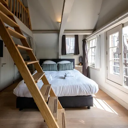Apartment Haarlemmerstraat Penthouse || City Center || 145m2